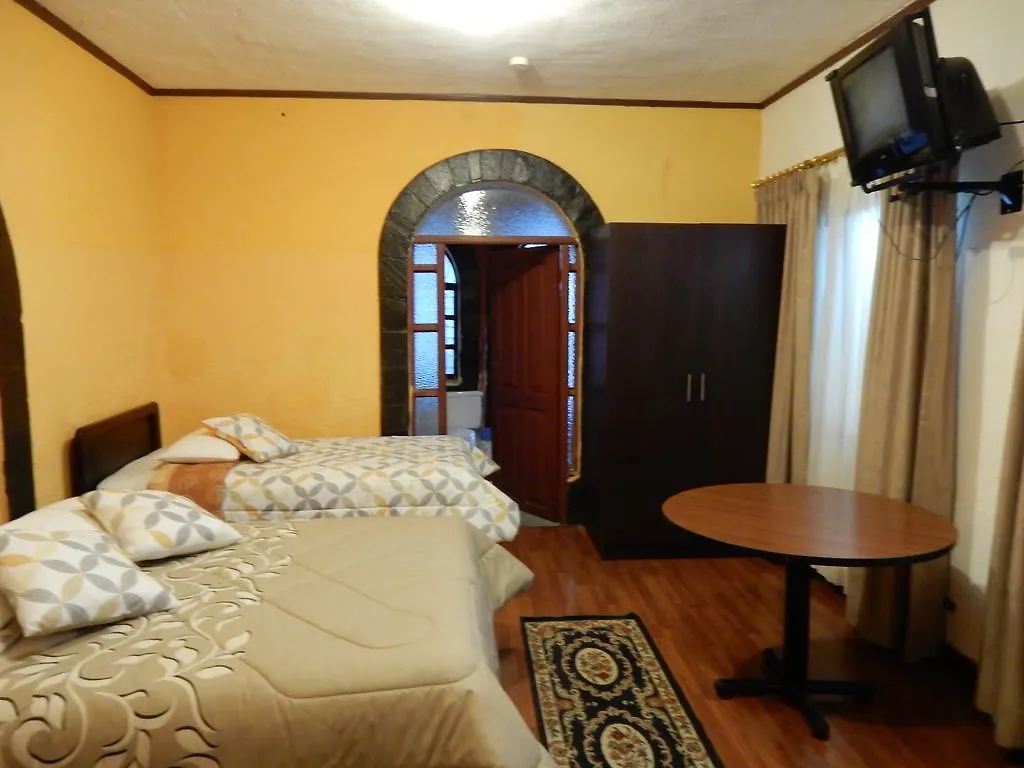 Hotel Joremis 基多 厄瓜多尔