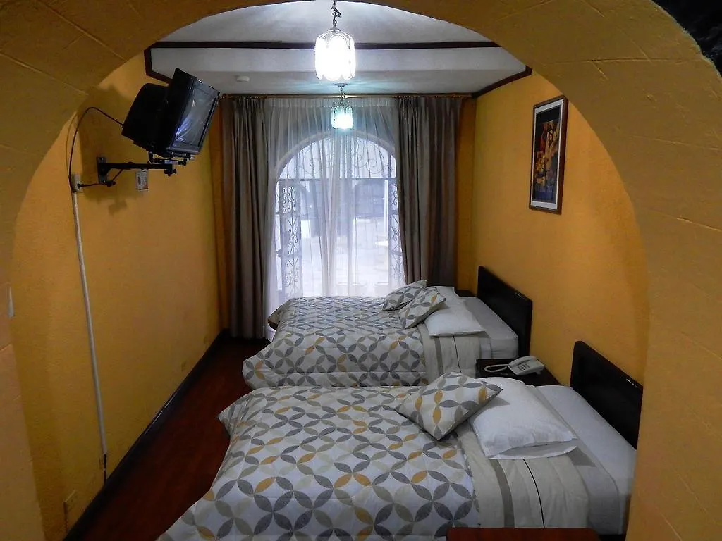 Hotel Joremis 基多 2*,  厄瓜多尔