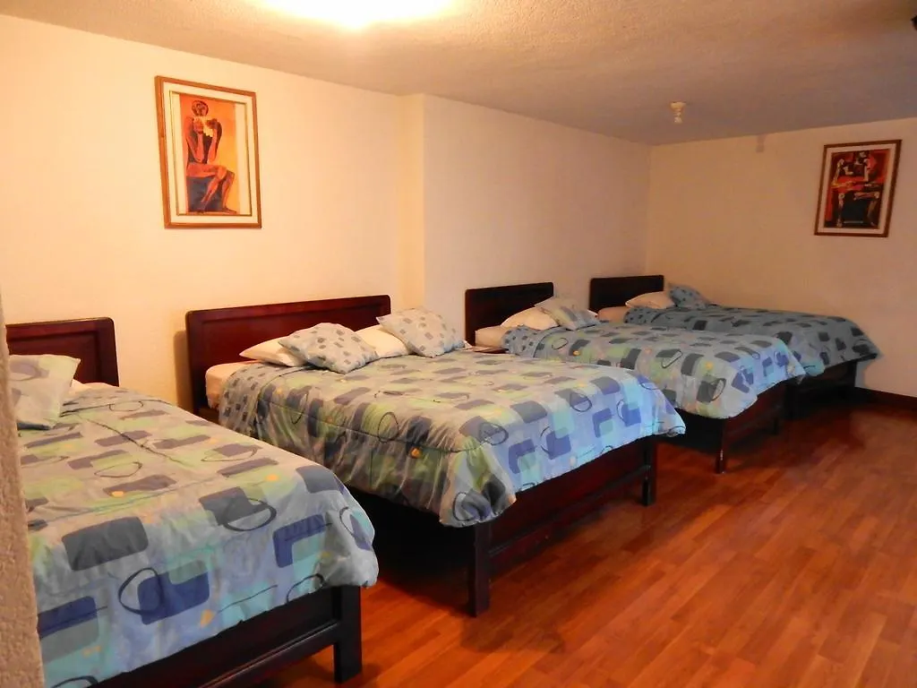 Hotel Joremis Quito