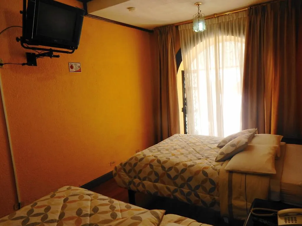 Hotel Joremis Quito